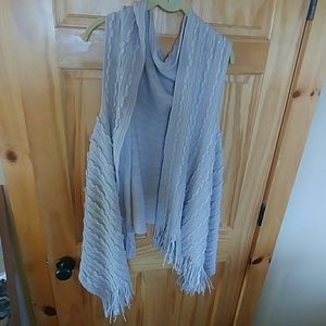 Gray Shimmer shawl